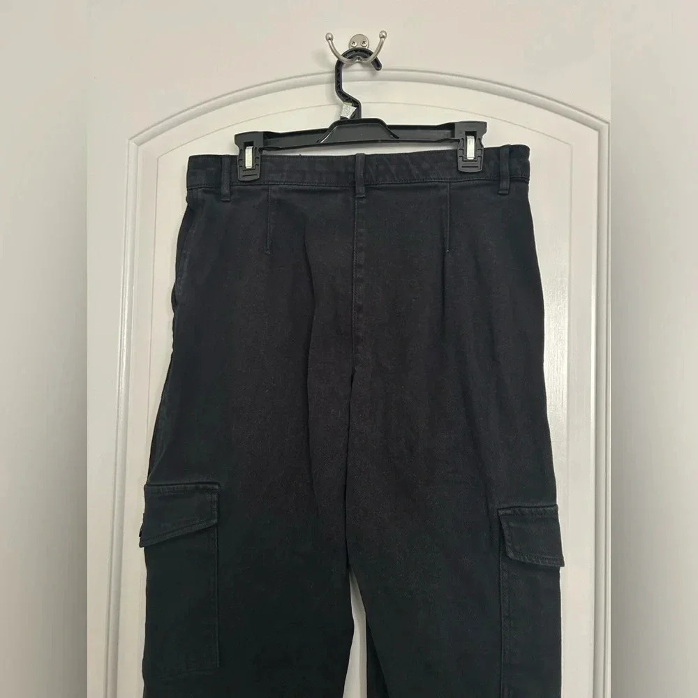 Aritzia Wilfred Free Black Modern Y2K Cargo Twill High Rise size 12 - Picture 5 of 13